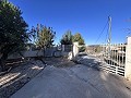 Magnifique villa avec piscine et vue sur la montagne à Petrer in Alicante Dream Homes API 1122