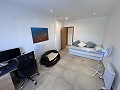 Magnifique villa avec piscine et vue sur la montagne à Petrer in Alicante Dream Homes API 1122