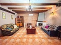 Spacieuse villa de 5 chambres à Dolores in Alicante Dream Homes API 1122