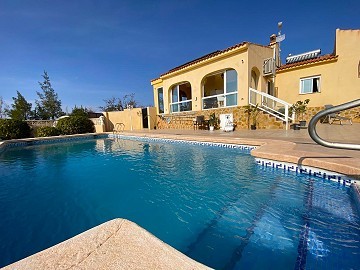 Beautiful Rural House with Pool in Pinoso