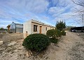 Unglaubliche 3-Schlafzimmer-Villa in Sax in Alicante Dream Homes API 1122