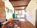 Großes schönes Haus in einem Weiler in Yecla in Alicante Dream Homes API 1122