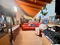 Großes schönes Haus in einem Weiler in Yecla in Alicante Dream Homes API 1122