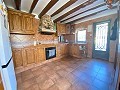 Großes schönes Haus in einem Weiler in Yecla in Alicante Dream Homes API 1122