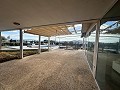 Geweldig modern herenhuis in Yecla in Alicante Dream Homes API 1122