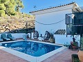 Exclusieve off-grid villa op de top van de berg in Villena in Alicante Dream Homes API 1122