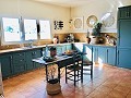 Exclusieve off-grid villa op de top van de berg in Villena in Alicante Dream Homes API 1122