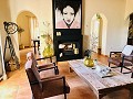 Exclusieve off-grid villa op de top van de berg in Villena in Alicante Dream Homes API 1122