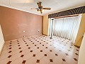 Wundervolles Stadthaus mit Geschäftsmöglichkeit in Elda in Alicante Dream Homes API 1122