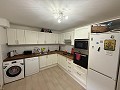 Schönes renoviertes Stadthaus mit 4 Schlafzimmern und 2 Bädern in Pinoso in Alicante Dream Homes API 1122