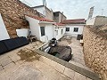 Schönes renoviertes Stadthaus mit 4 Schlafzimmern und 2 Bädern in Pinoso in Alicante Dream Homes API 1122