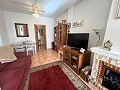 Schöne Villa mit 3 Schlafzimmern und 2 Bädern und Pool in Alicante Dream Homes API 1122