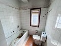 Gran Proyecto de Reforma con Opción de Comercio y 2 Apartamentos in Alicante Dream Homes API 1122