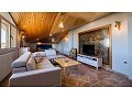 Atemberaubend Villa mit 6 Schlafzimmern und 4 Bädern in Yecla. in Alicante Dream Homes API 1122