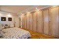 Atemberaubend Villa mit 6 Schlafzimmern und 4 Bädern in Yecla. in Alicante Dream Homes API 1122