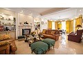 Atemberaubend Villa mit 6 Schlafzimmern und 4 Bädern in Yecla. in Alicante Dream Homes API 1122