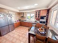 Prachtige villa met 4 slaapkamers en 2 badkamers in Alicante Dream Homes API 1122