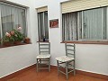 4 Schlafzimmer, 2-stöckiges Stadthaus in Ayora in Alicante Dream Homes API 1122