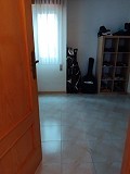 4 Schlafzimmer, 2-stöckiges Stadthaus in Ayora in Alicante Dream Homes API 1122