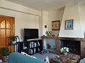4 Schlafzimmer, 2-stöckiges Stadthaus in Ayora in Alicante Dream Homes API 1122