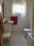 4 Schlafzimmer, 2-stöckiges Stadthaus in Ayora in Alicante Dream Homes API 1122