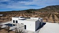 Schöne Neubauvilla mit 3 Schlafzimmern und 2 Bädern in Aspe in Alicante Dream Homes API 1122