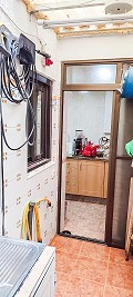 4-Schlafzimmer-Wohnung im ersten Stock mit Aufzug in Elda in Alicante Dream Homes API 1122