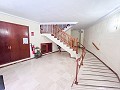 4-Schlafzimmer-Wohnung im ersten Stock mit Aufzug in Elda in Alicante Dream Homes API 1122