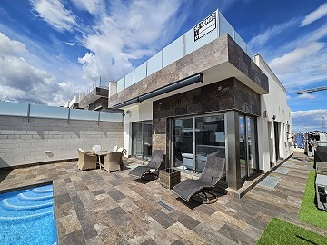 4 bedroom Villa in Villamartin
