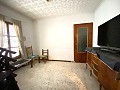 Encantadora casa de pueblo de 7 dormitorios y 1 baño en Rodriguillo (Pinoso) in Alicante Dream Homes API 1122
