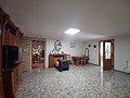 Belle villa de 5 chambres et 1 salle de bain près de la ville de Sax in Alicante Dream Homes API 1122