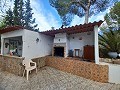 Belle villa de 5 chambres et 1 salle de bain près de la ville de Sax in Alicante Dream Homes API 1122