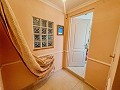 Atemberaubende freistehende Villa in Yecla mit Pool und Garage in Alicante Dream Homes API 1122