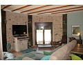 Schönes Landhaus mit 3 Schlafzimmern und 2 Badezimmern in Villena. in Alicante Dream Homes API 1122