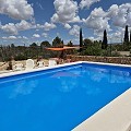 Prachtig landhuis met 3 slaapkamers en 1 badkamer in Yecla. in Alicante Dream Homes API 1122