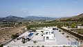 Instapklare moderne villa met 5 slaapkamers in Sax, Alicante in Alicante Dream Homes API 1122
