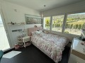 Instapklare moderne villa met 5 slaapkamers in Sax, Alicante in Alicante Dream Homes API 1122
