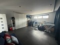 Instapklare moderne villa met 5 slaapkamers in Sax, Alicante in Alicante Dream Homes API 1122