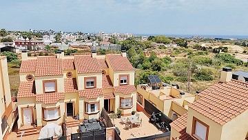 Maison de ville de 3 chambres à Cabo Roig