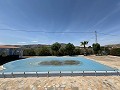 Bezugsfertige moderne Villa mit 5 Schlafzimmern und Pool in Sax, Alicante in Alicante Dream Homes API 1122