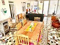 Bezugsfertige moderne Villa mit 5 Schlafzimmern und Pool in Sax, Alicante in Alicante Dream Homes API 1122