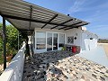 Bezugsfertige moderne Villa mit 5 Schlafzimmern und Pool in Sax, Alicante in Alicante Dream Homes API 1122
