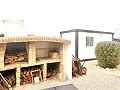 Bezugsfertige moderne Villa mit 5 Schlafzimmern und Pool in Sax, Alicante in Alicante Dream Homes API 1122