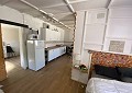 Landhaus mit 3 Schlafzimmern, einem Apartment im Nebengebäude mit 2 Schlafzimmern und einem Studio mit 1 Schlafzimmer in Sax. in Alicante Dream Homes API 1122
