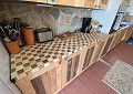 Landhaus mit 3 Schlafzimmern, einem Apartment im Nebengebäude mit 2 Schlafzimmern und einem Studio mit 1 Schlafzimmer in Sax. in Alicante Dream Homes API 1122