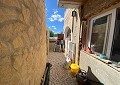 Landhaus mit 3 Schlafzimmern, einem Apartment im Nebengebäude mit 2 Schlafzimmern und einem Studio mit 1 Schlafzimmer in Sax. in Alicante Dream Homes API 1122