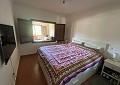 Landhaus mit 3 Schlafzimmern, einem Apartment im Nebengebäude mit 2 Schlafzimmern und einem Studio mit 1 Schlafzimmer in Sax. in Alicante Dream Homes API 1122