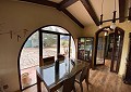 Prachtige finca in Sax met 2 slaapkamers, 1 badkamer en potentieel voor veel meer in Alicante Dream Homes API 1122