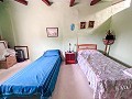 Prachtige landelijke woning wacht op een nieuw begin in Alicante Dream Homes API 1122