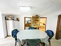 Spacieuse maison troglodyte de 230 m² avec vue sur la montagne près de Pinoso in Alicante Dream Homes API 1122
